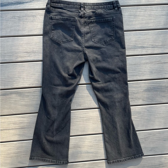 Lauren Conrad; Deep Grey/Black; Distressed/Ripped; Flared Style/Boot Cut Jeans - Picture 7 of 7